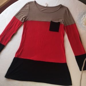 🐳🌿Color block tunic🌿 -A1